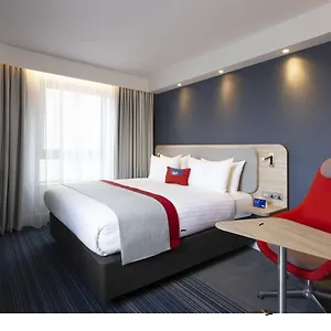 Express Centre By Ihg Edinburg
